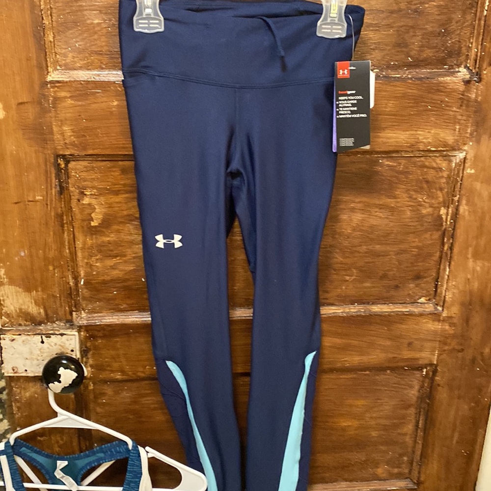 Workout gear. - Picture 2 of 6